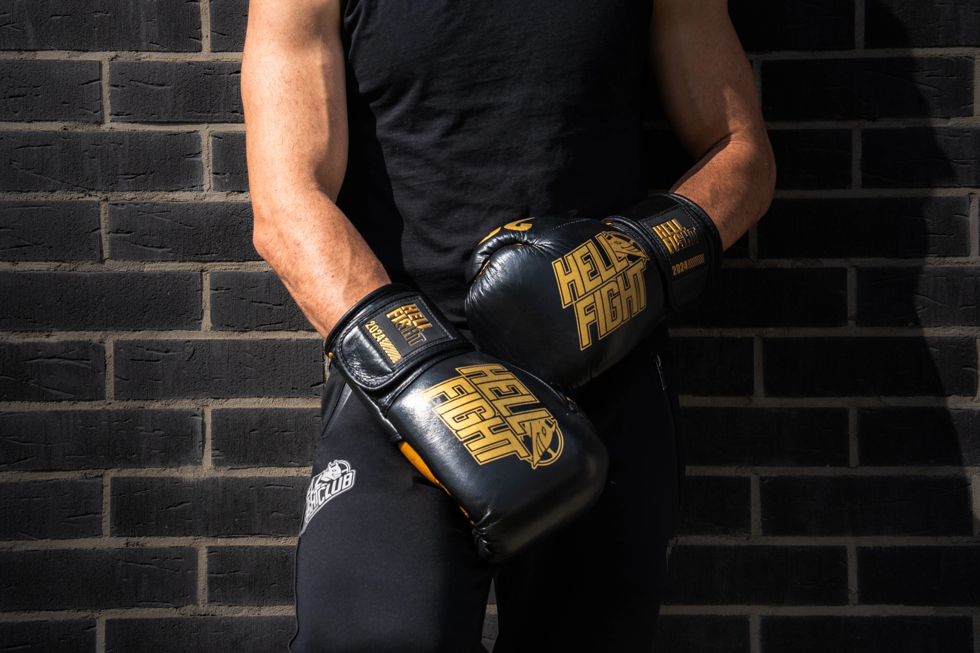 HELL FIGHT KESZTYŰK