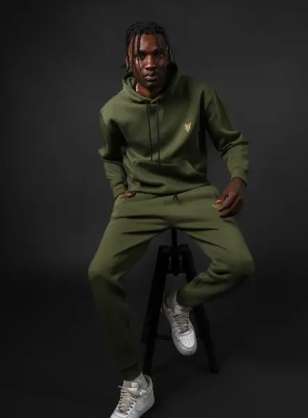 Melegítő szett Olive