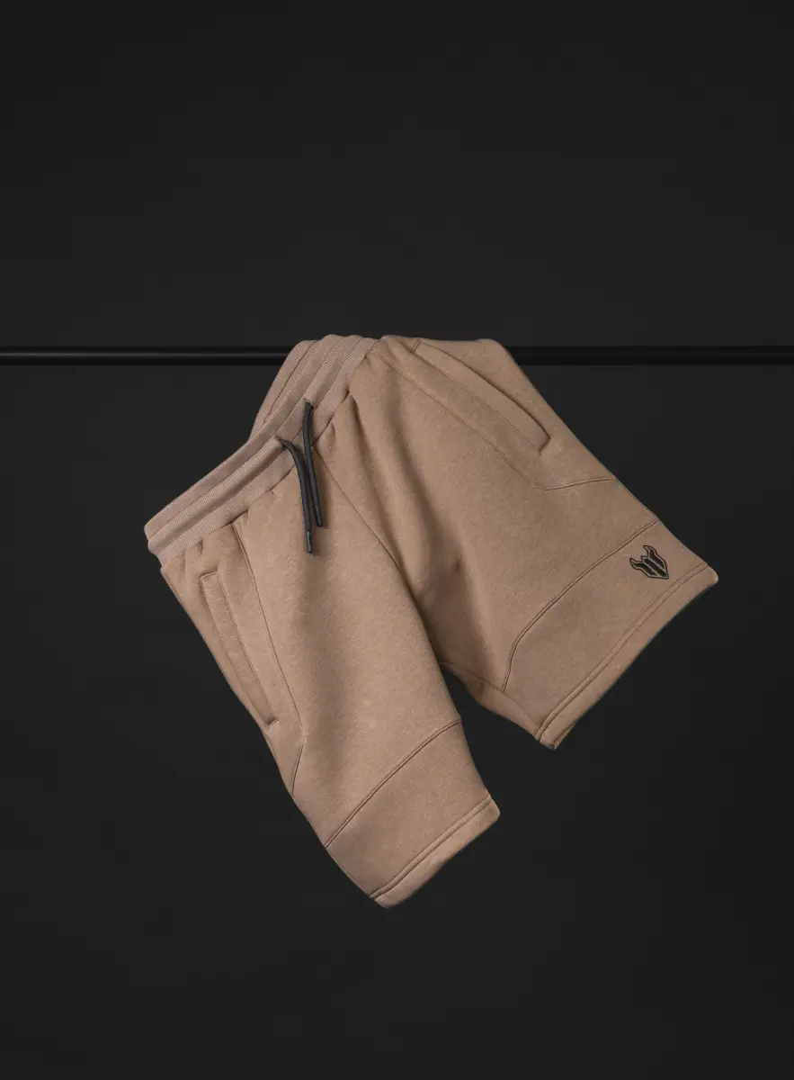Basic Shorts Sand Brown